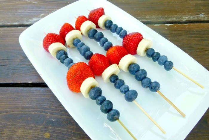 Fun and healthy 4th of July food ideas that are super easy to make!