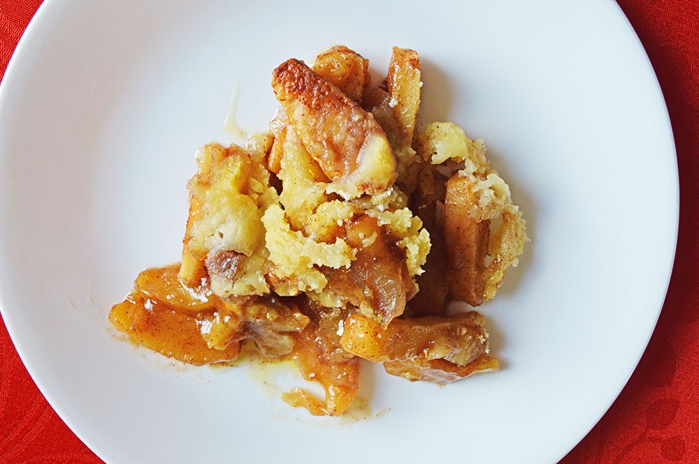 Easy Crockpot Apple Cobbler recipe perfect for fall or anytime of the year!